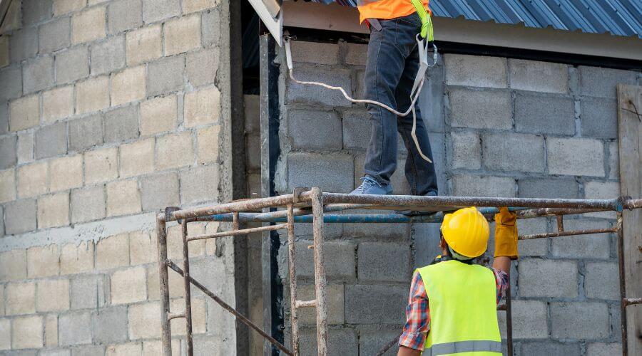 Professional residential roofers in Axtell, KS